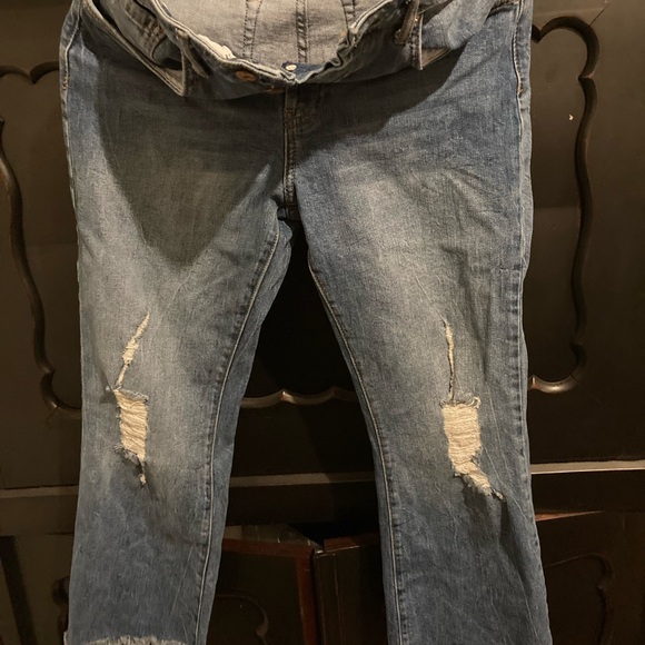 Forever 21 - Picture 2 of 4